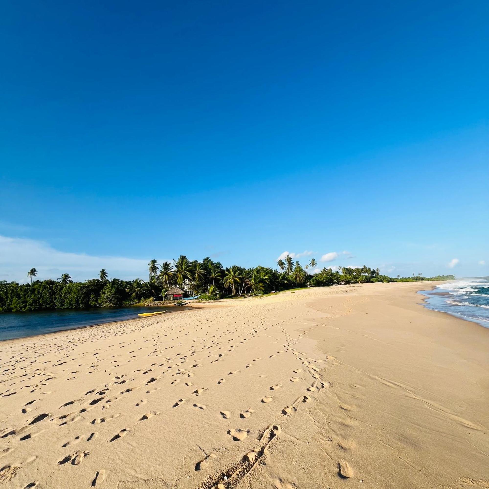 Hanguk Lanka Lagoon Villa 탕갈레 외부 사진